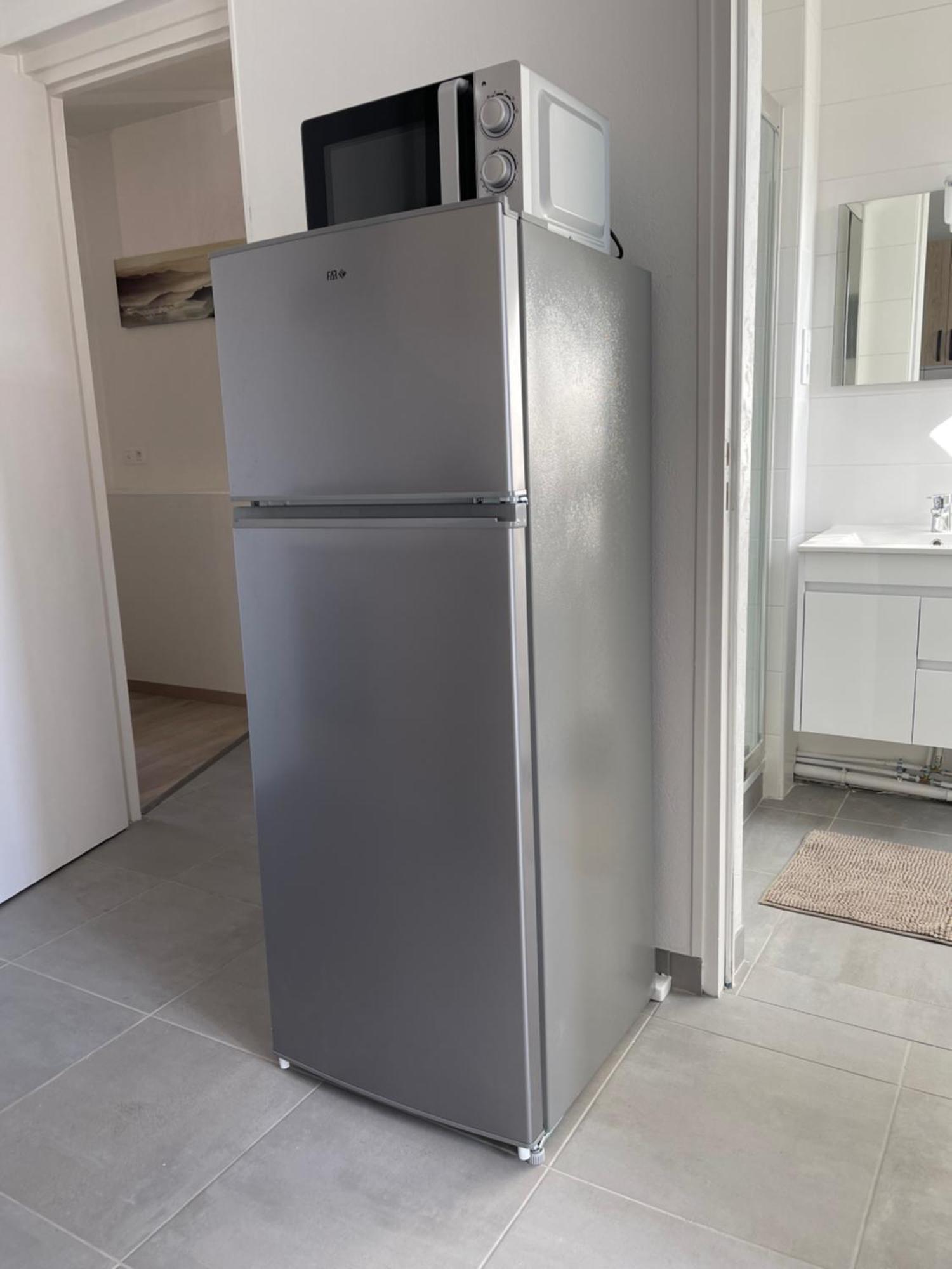 Appartement Renove Tout Equipe, Centre Ville, Proche De La Gare Et Commerce Flers  Luaran gambar