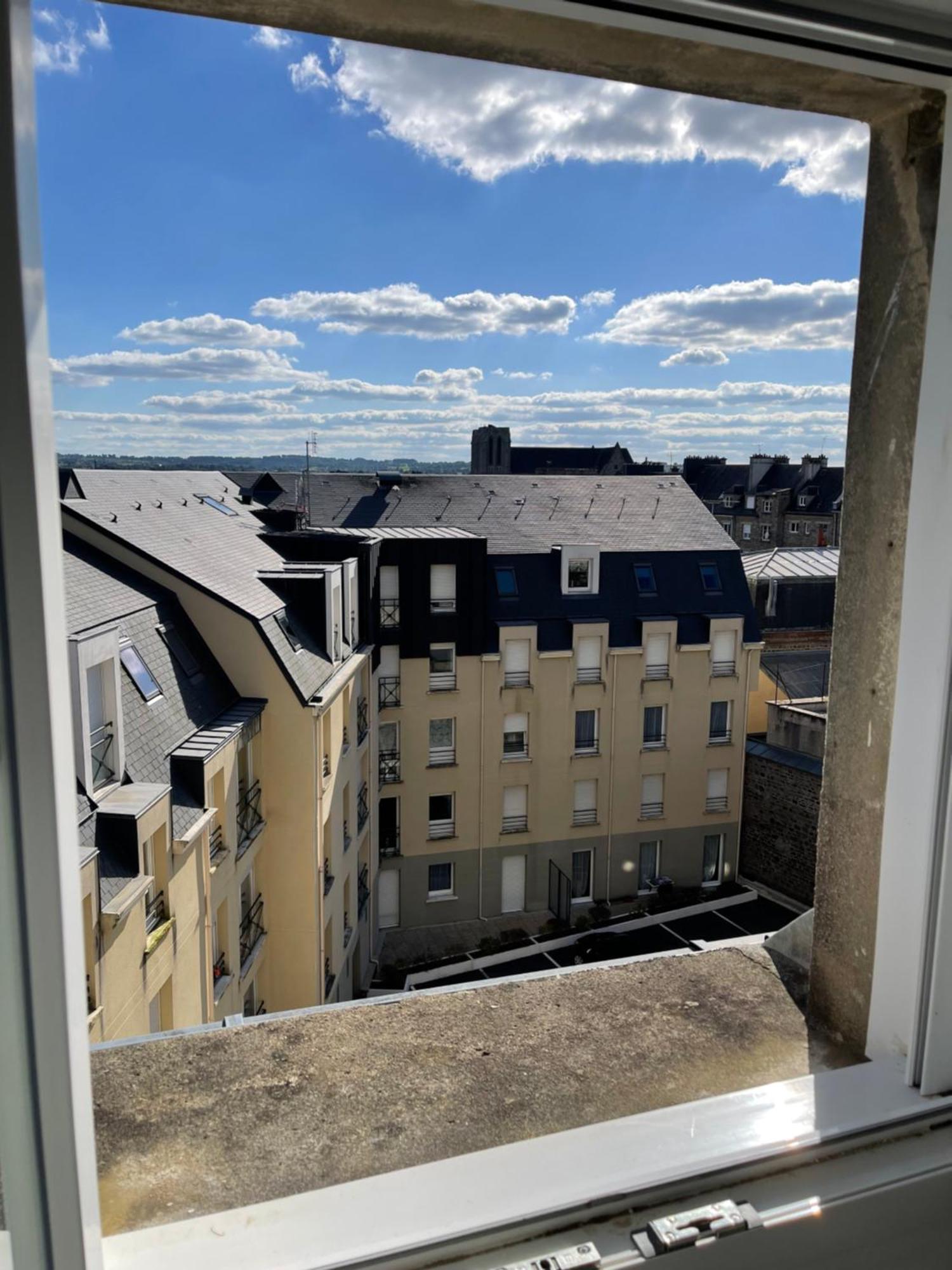 Appartement Renove Tout Equipe, Centre Ville, Proche De La Gare Et Commerce Flers  Luaran gambar