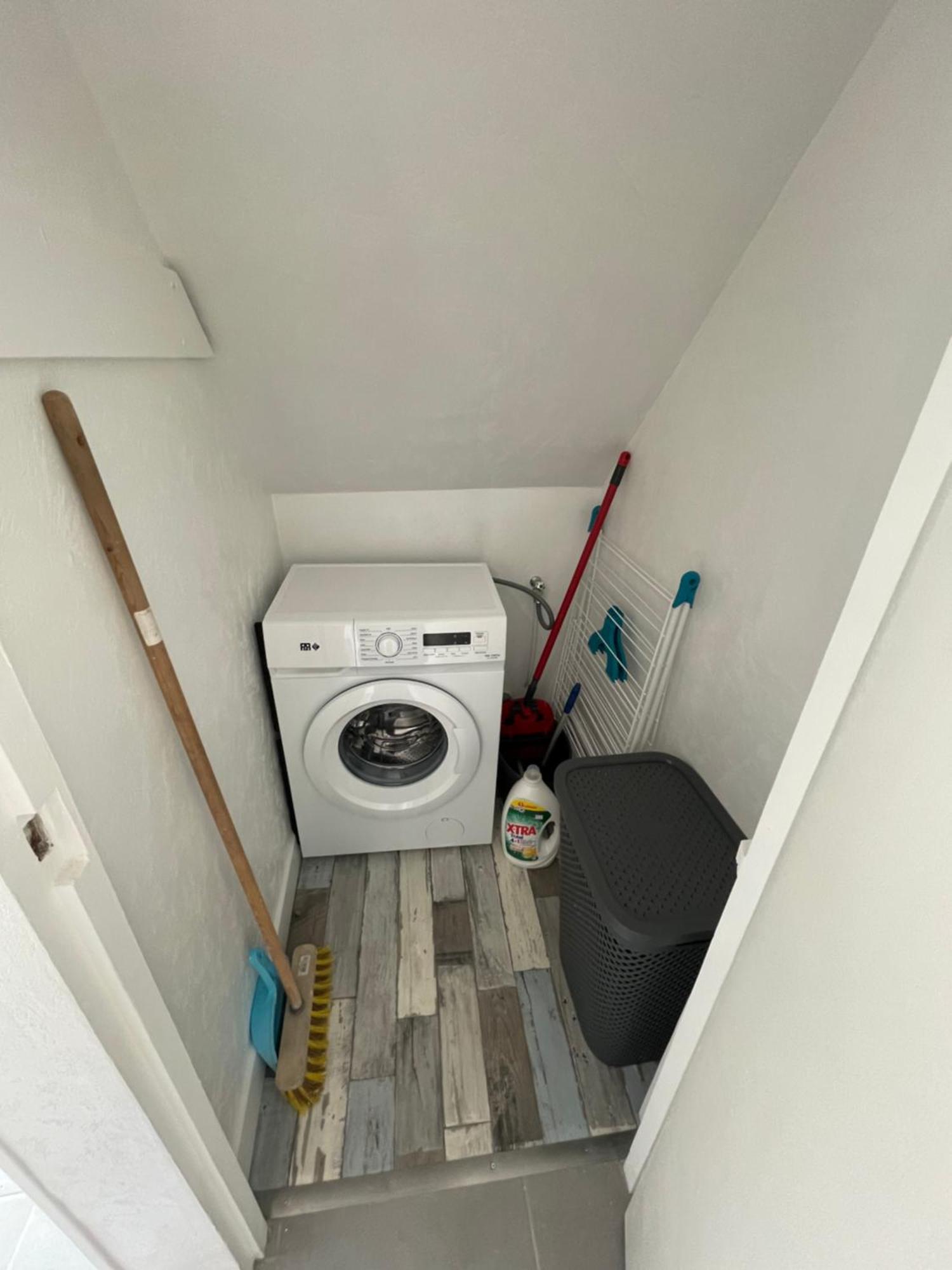 Appartement Renove Tout Equipe, Centre Ville, Proche De La Gare Et Commerce Flers  Luaran gambar